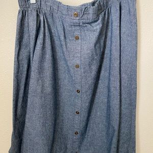 Long comfortable skirt